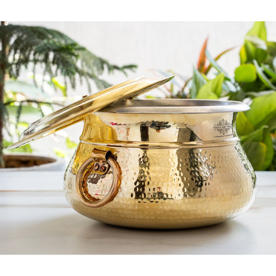 Hammered Brass Cooking Pot with Tin Lining, Handle & Lid, 114/118/219 oz