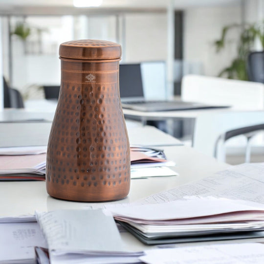 Hammered Shine Copper Bedroom Carafe with Inbuilt Tumbler, 20oz/32oz